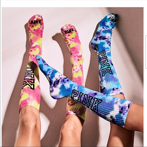 Pink socks ✨ - Picture 2 of 2